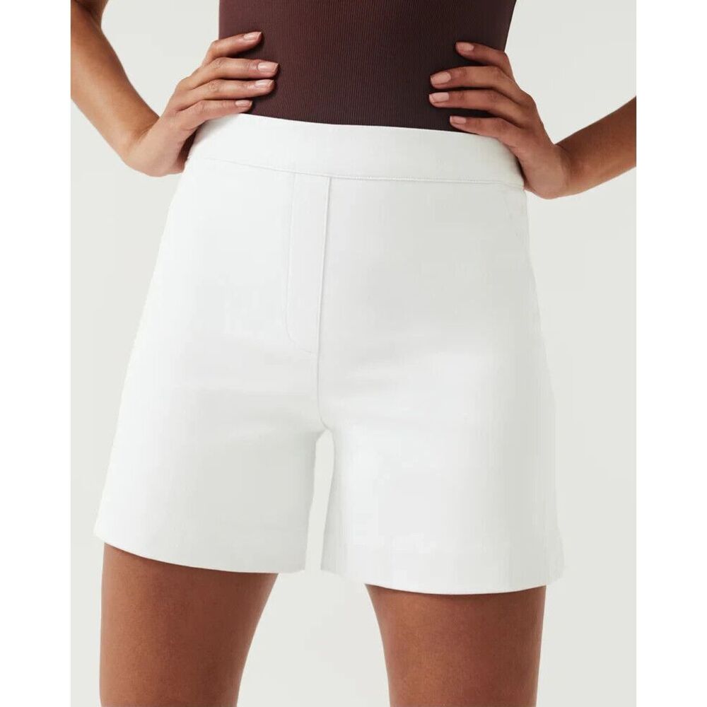 Spanx On the Go 6" Shorts White Silver Lining Technology Size XL NWT 20375R